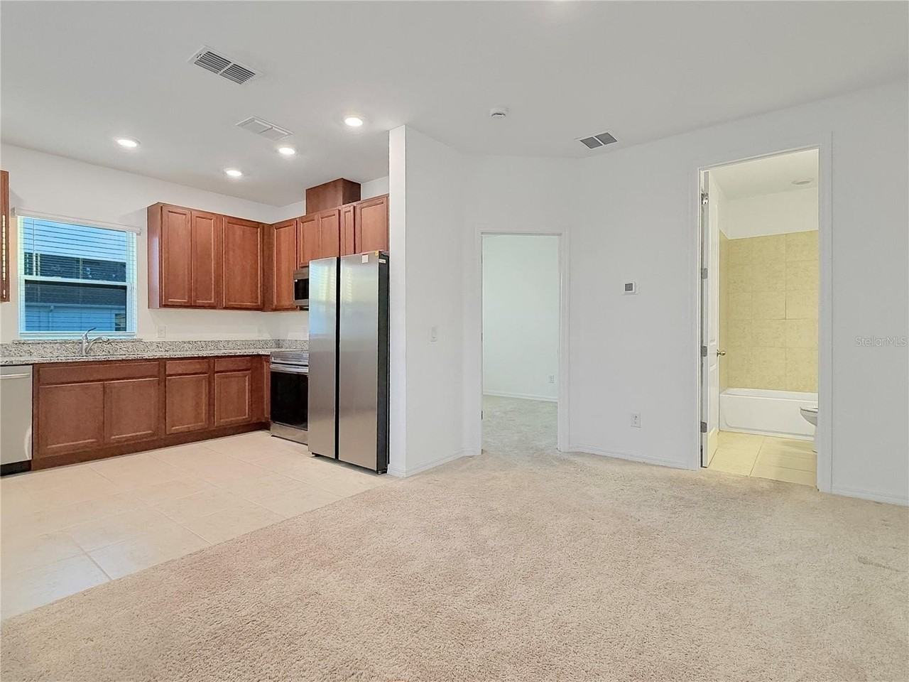 6502 Rover Way - Photo 6 of 9