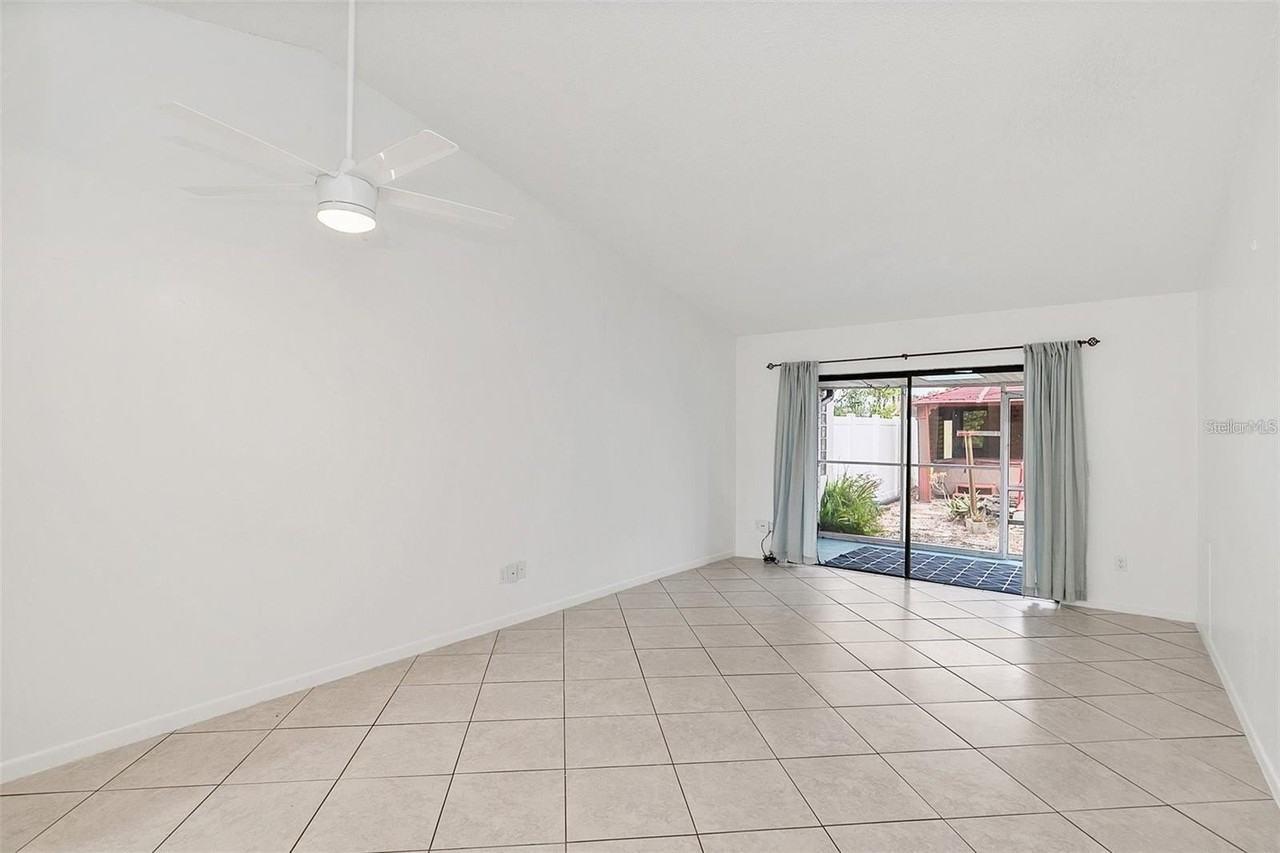 5979 Brown Bark Dr - Photo 4 of 16