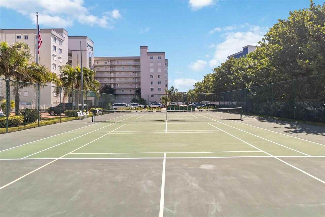 3400 Ocean Beach Blvd #610 - Photo 7 of 32