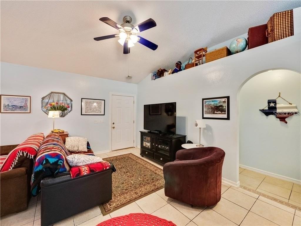 709 Del Prado Drive - Photo 2 of 15