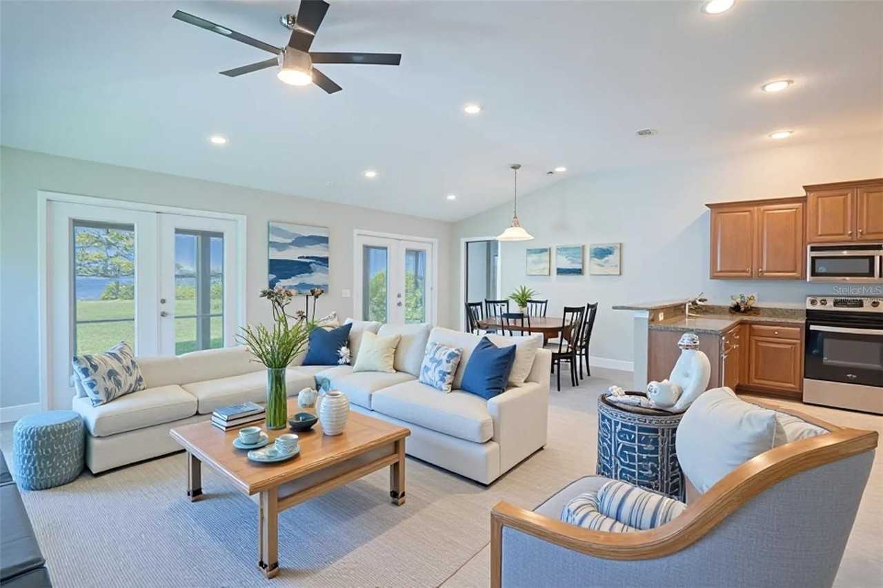 4127 Island Lakes Drive - Photo 3 of 28