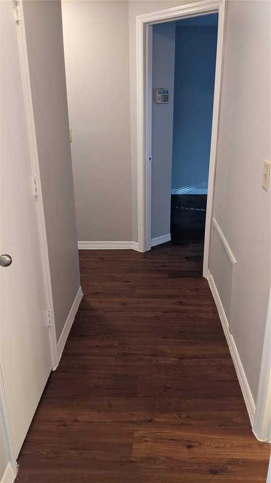 1284 Roma Ct - Photo 7 of 24