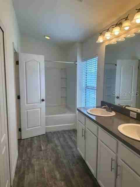 16517 Kingletridge Ave - Photo 6 of 12