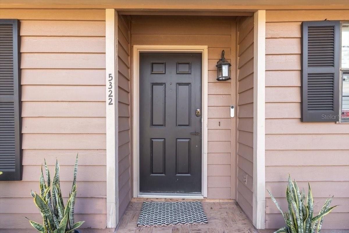 5322 Bradbury Ct - Photo 2 of 33