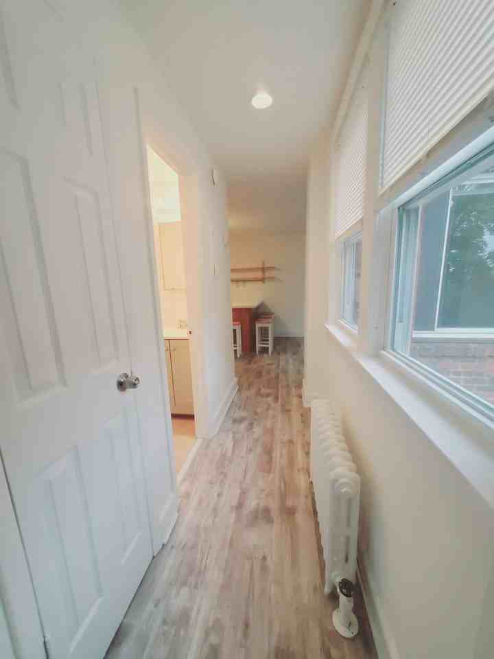 22 Glenbrook Rd #4 - Photo 7 of 8