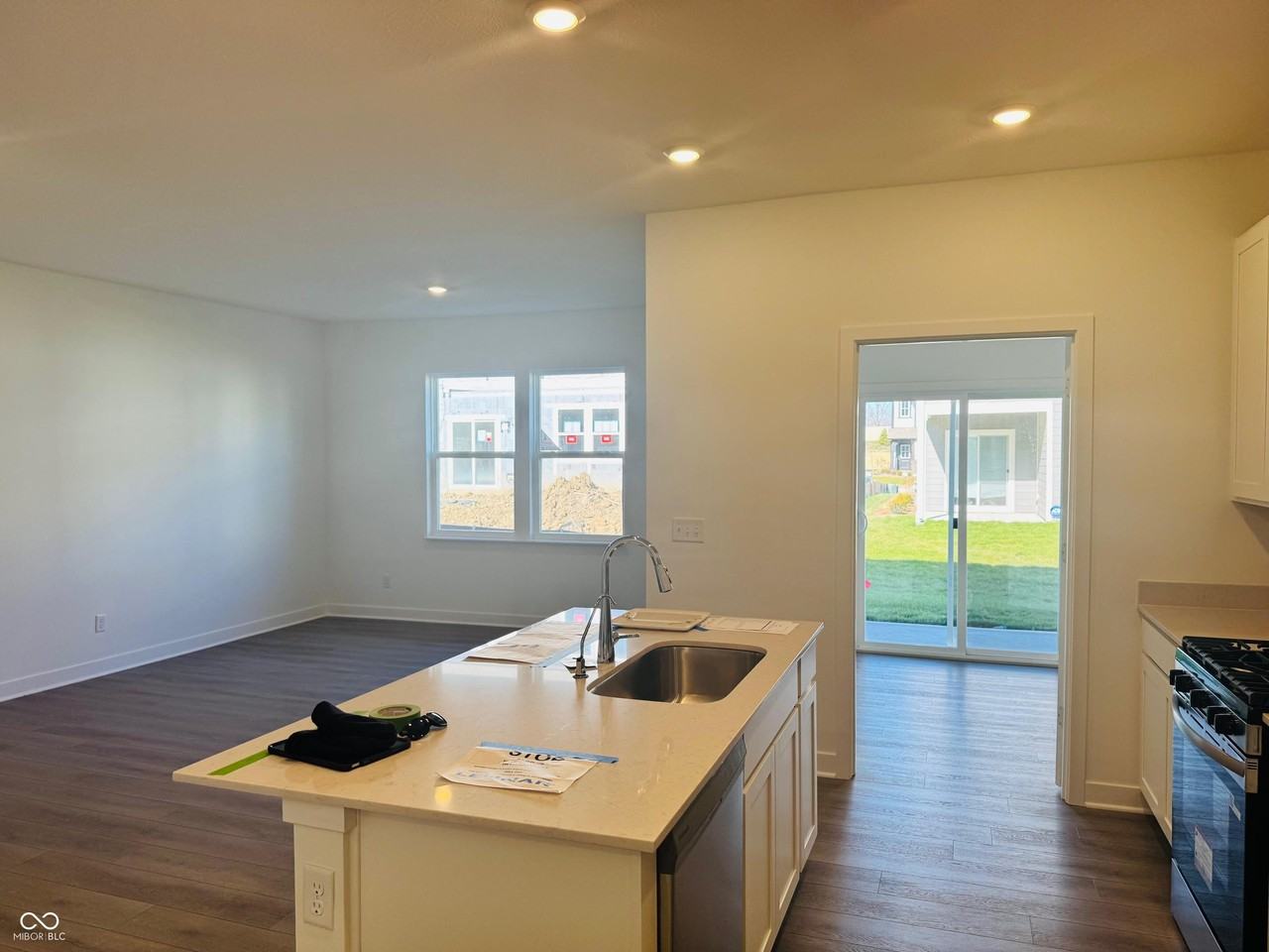 15190 Swallow Falls Way - Photo 4 of 22