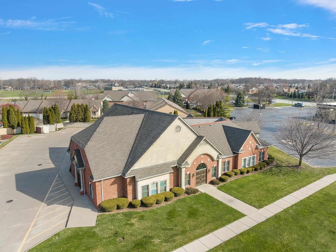 35807 Moravian Dr - Photo 2 of 4