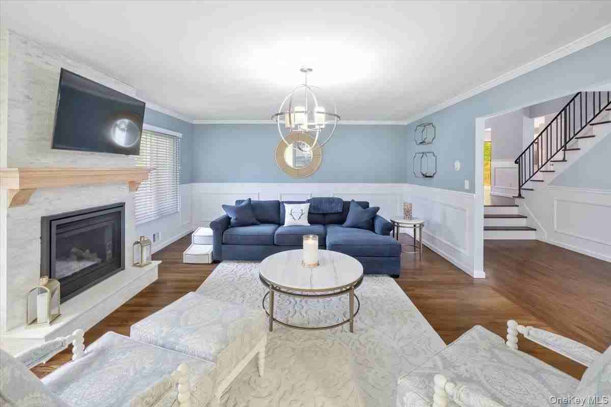 107 Tennyson Dr - Photo 6 of 41