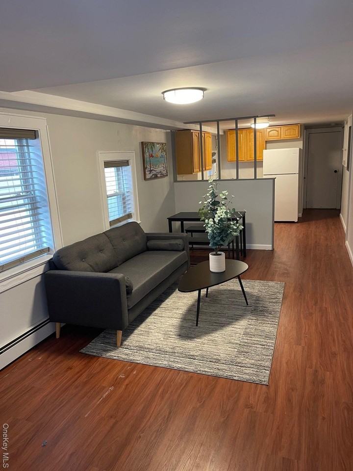 32 Kentucky St Unit 1 #1 - Photo 2 of 4