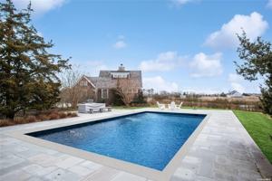 featured image of 18 Pleasant Avenue