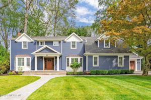 featured image of 20 Rustic Terrace