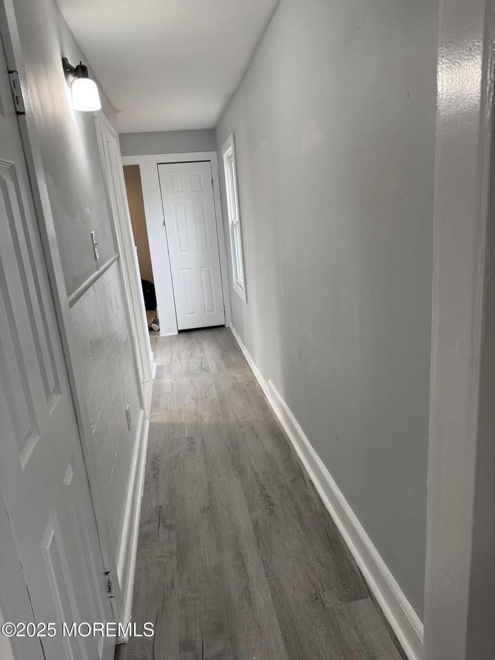 79 Pineview Ave - Photo 6 of 20