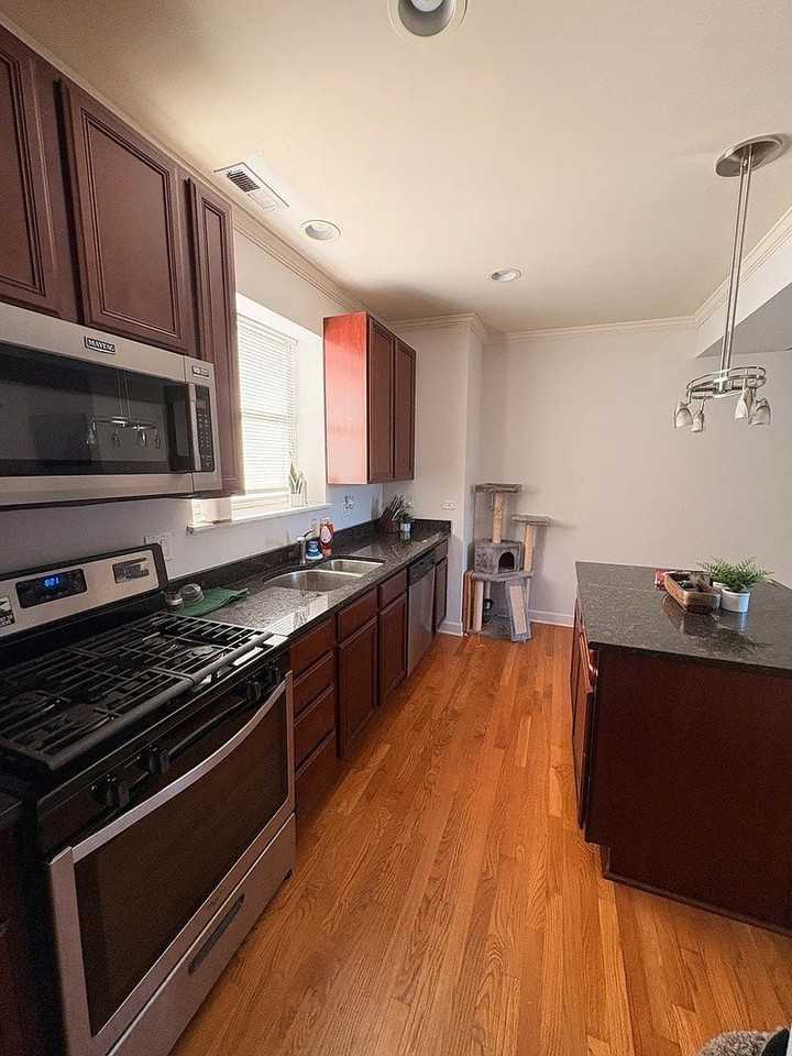 3707 North Kenneth Avenue #215 - Photo 7 of 12