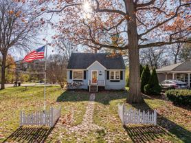 1901 Curtiss Street - Photo 1 of 1