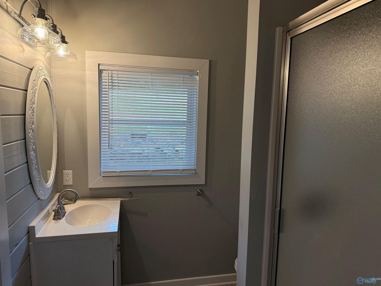 321 Coldwater Creek Rd - Photo 5 of 9