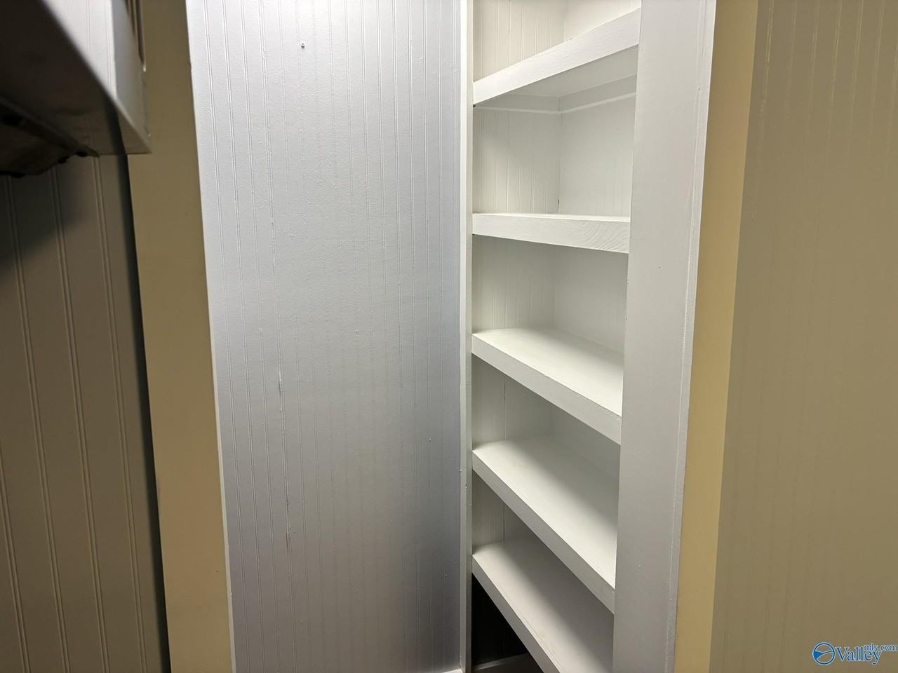 14286 Williams Rd - Photo 7 of 29