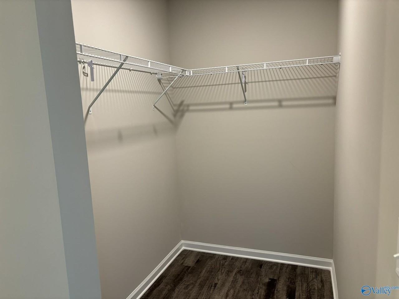 4022 Hudson Ct Sw - Photo 7 of 18