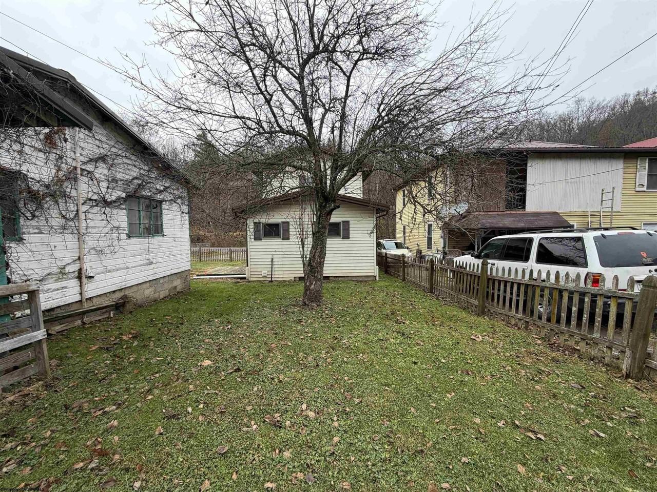 21 Ramp Hollow Rd - Photo 6 of 23