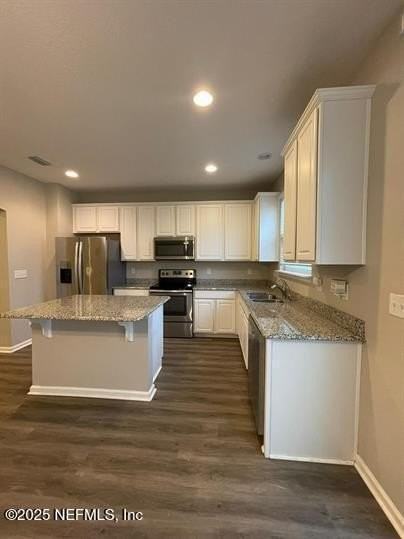 816 Grover Ln - Photo 3 of 10