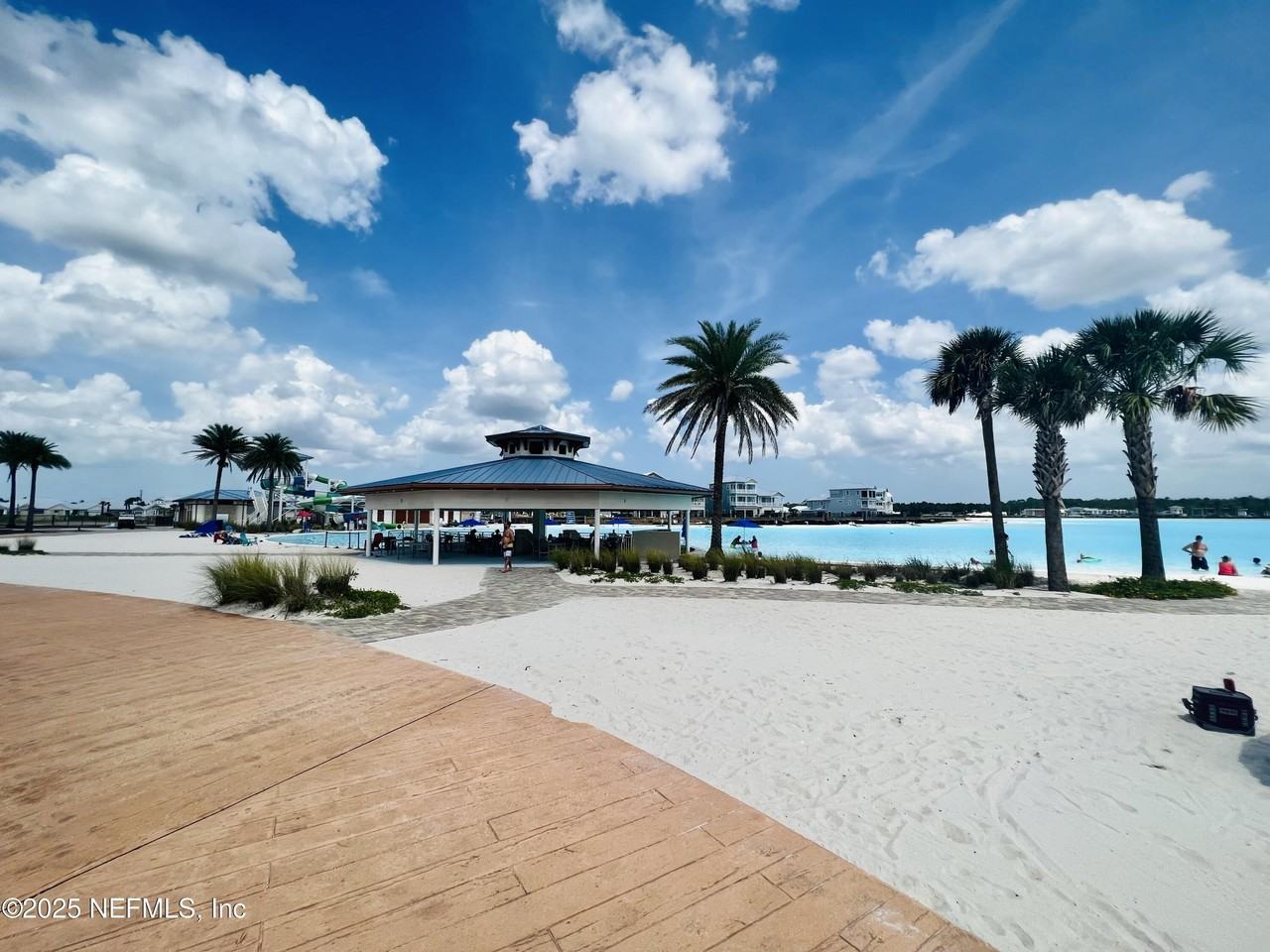 237 Boracay Cir - Photo 7 of 43