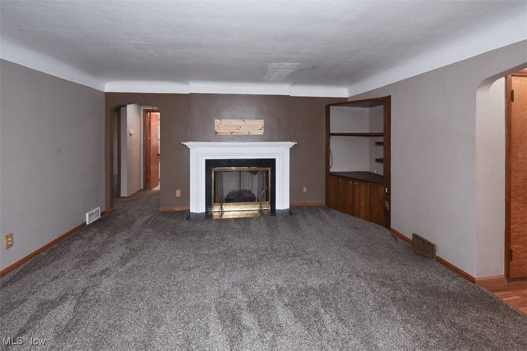 21775 Hillsdale Ave - Photo 6 of 40