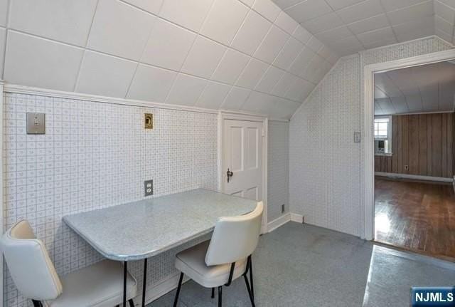 524 N Monroe St - Photo 6 of 11