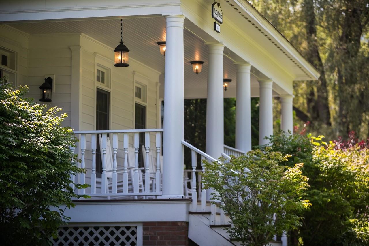 163 Taconic Rd - Photo 4 of 50