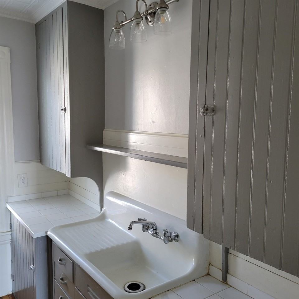 32 Hevey St #3 - Photo 5 of 12