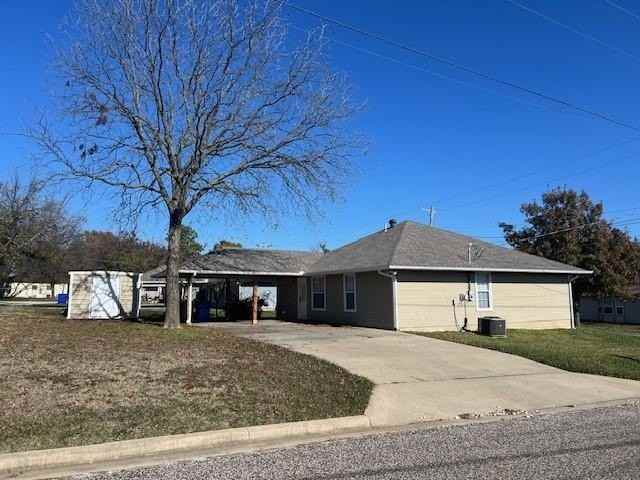 107 Church St - Photo 2 of 13