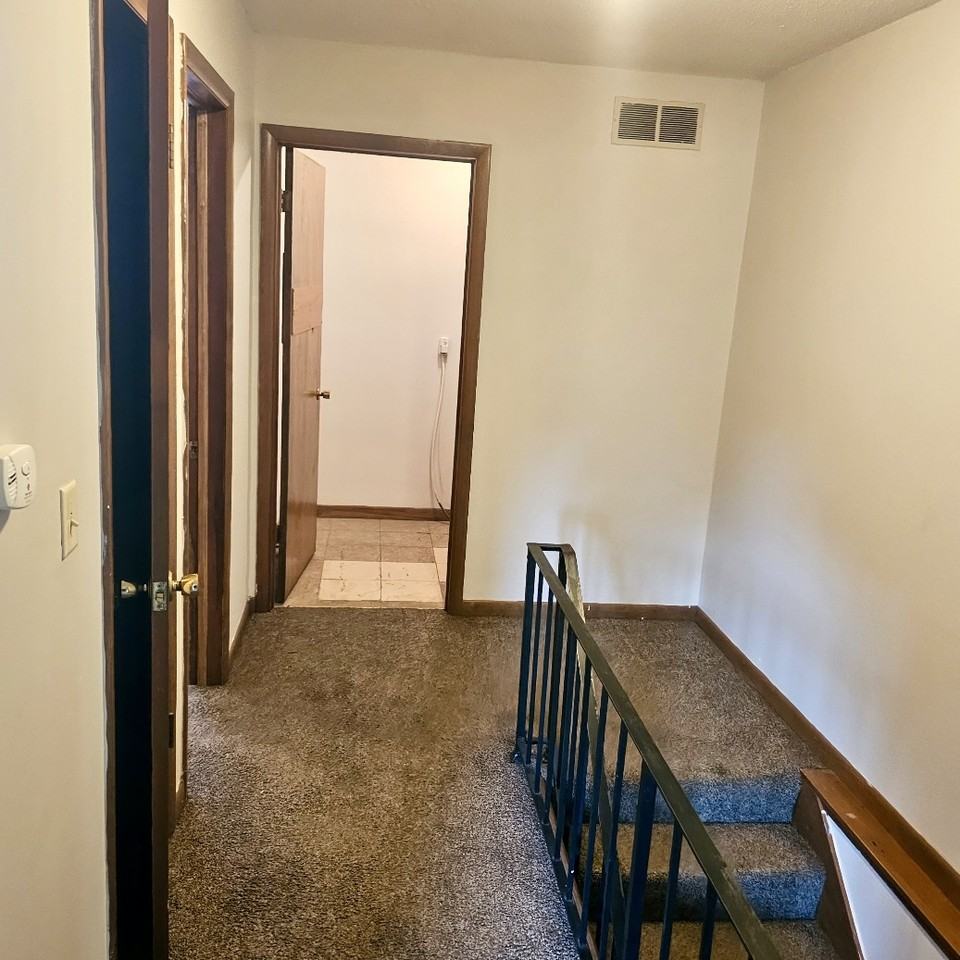 2012 Vawter Street - Photo 7 of 11