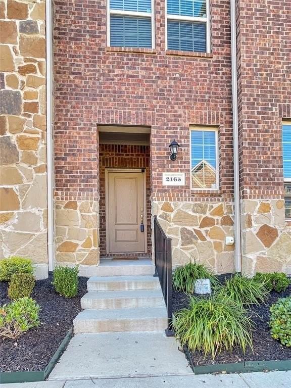 2165 Steer Creek Pl - Photo 3 of 18