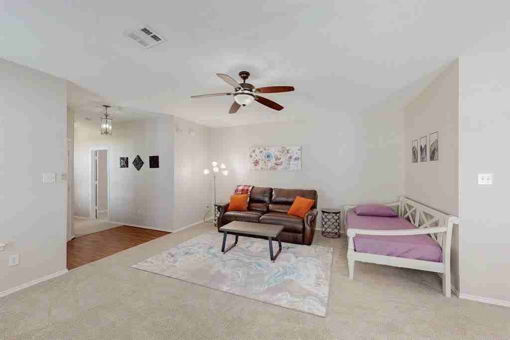 1421 Cherokee Rose Trl - Photo 7 of 39