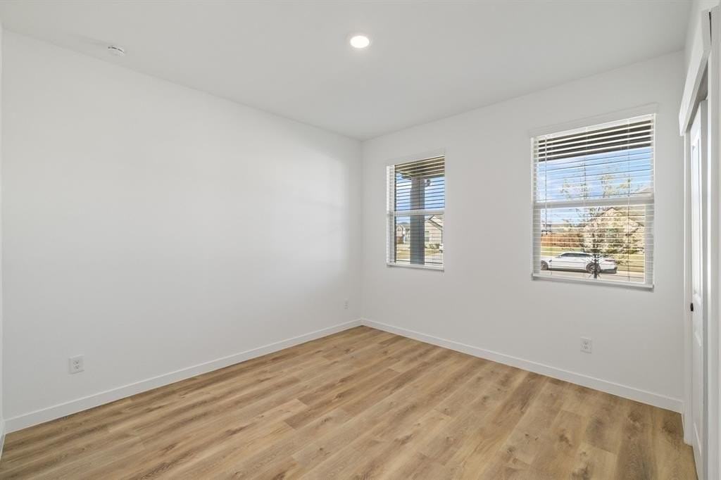 517 Ridgewood Dr - Photo 6 of 40