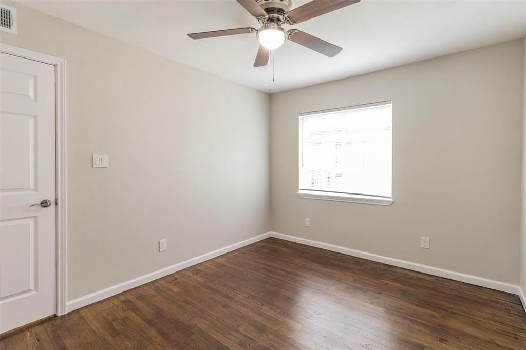 4714 Old Benbrook Rd - Photo 5 of 15