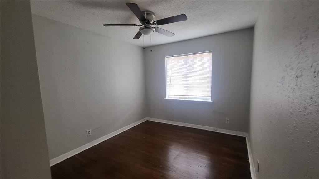 4716 Old Benbrook Rd - Photo 6 of 14