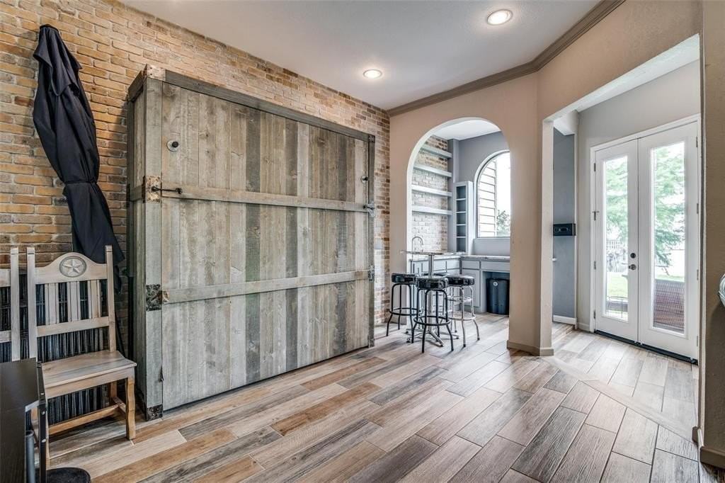 452 Yacht Club Dr #A - Photo 7 of 25