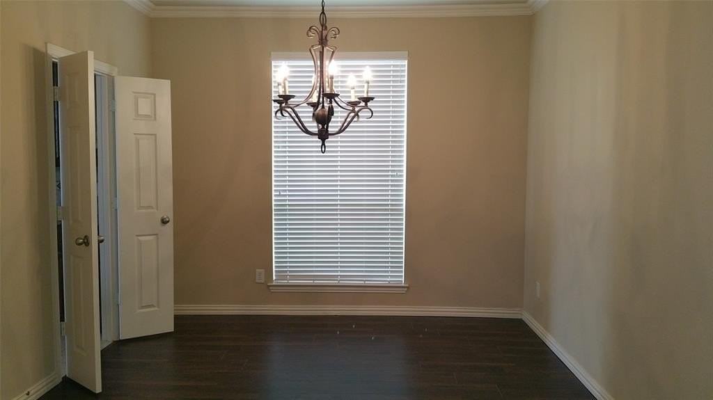 6500 Wind Song Dr - Photo 4 of 25