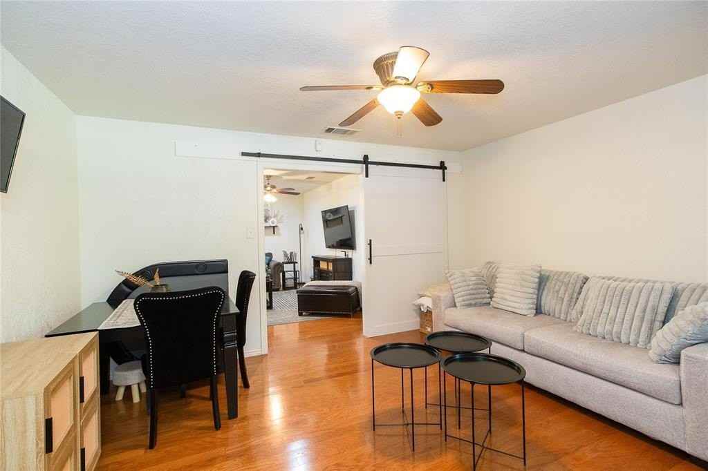 11850 High Valley Dr - Photo 6 of 29