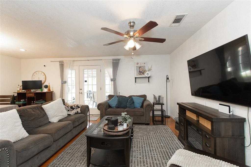 11850 High Valley Dr - Photo 7 of 29