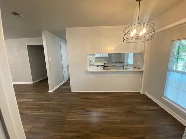 7452 Beaty St - Photo 5 of 17