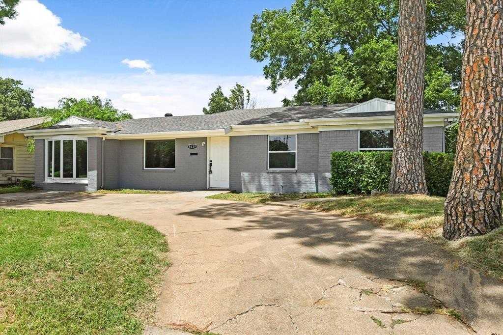 5629 Maceo Ln - Photo 3 of 25