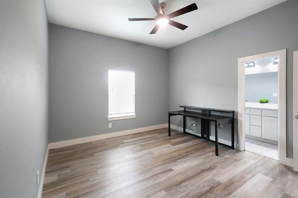 1519 Stonewall St - Photo 6 of 13