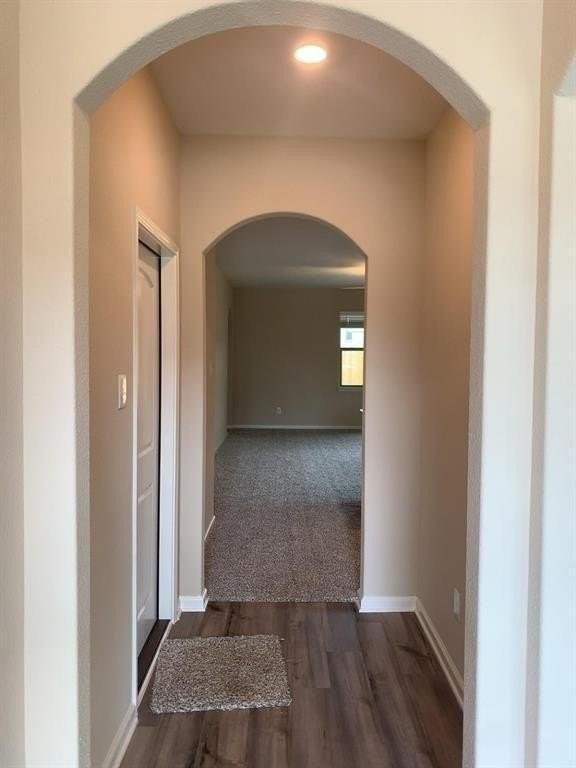 224 Elam Dr - Photo 4 of 16