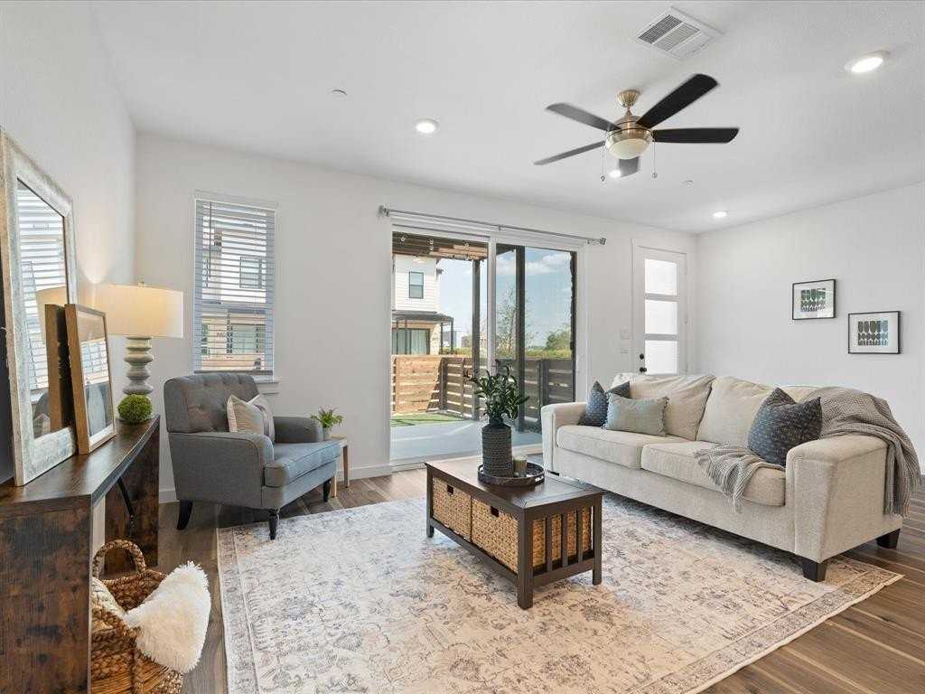 871 Cavitt Ct - Photo 3 of 29