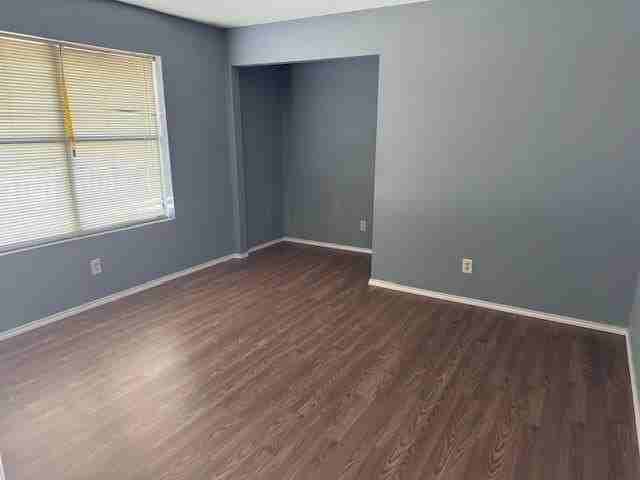 1160 Fairfax St - Photo 7 of 17