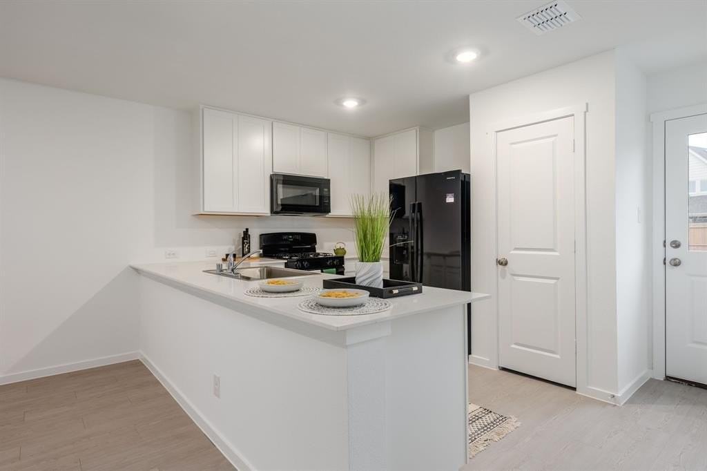 1119 Barbary Fields St - Photo 5 of 18