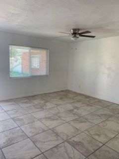 1542 // 4634 East Montecito Street - Photo 3 of 10