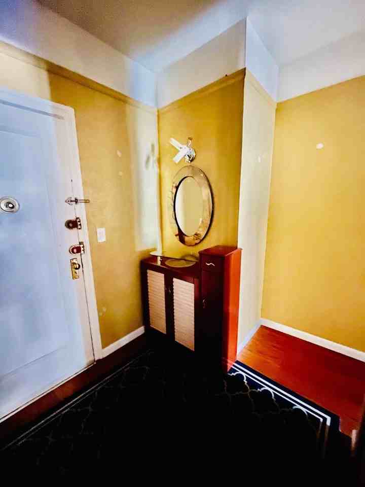 3130 Brighton 6th St #6 - Photo 4 of 10