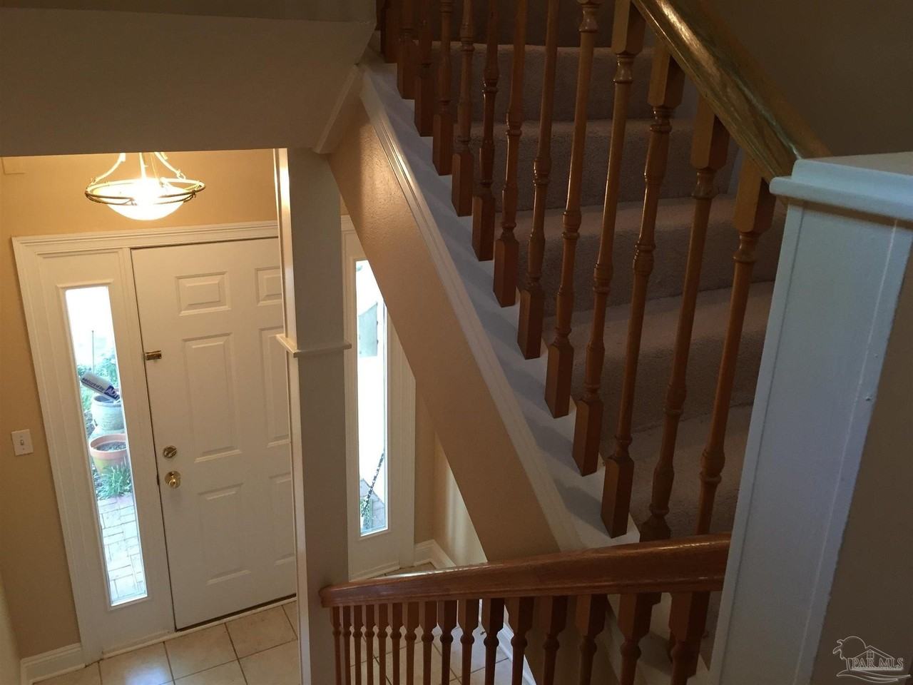 210 E Government St #C - Photo 4 of 19