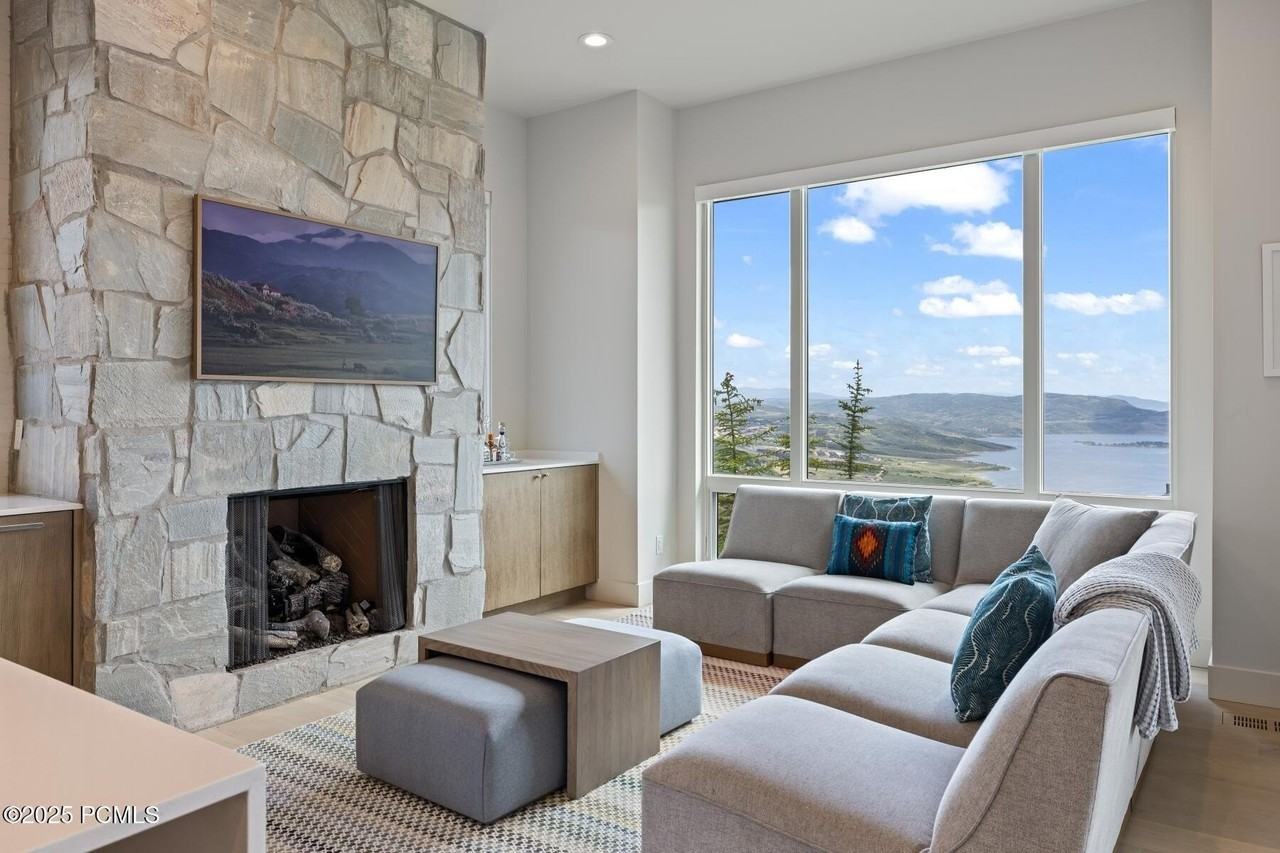 13795 N Deer Canyon Dr - Photo 7 of 39